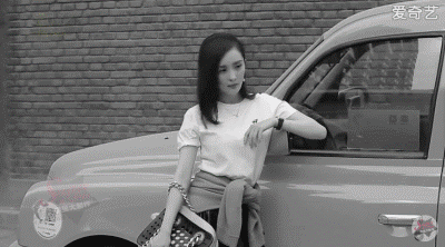 Dương Mịch cũng từng 'làm nền' cho đàn chị Triệu Vy nhiều năm về trước