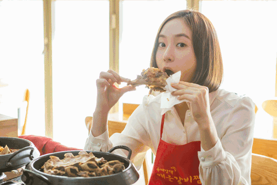 Krystal gây chú ý đặc biệt với diễn xuất mượt mà trong phim mới