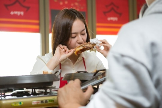 Krystal gây chú ý đặc biệt với diễn xuất mượt mà trong phim mới