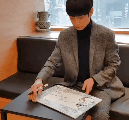 Kim Rae Won - Shin Se Kyung viết lời chúc năm mới gửi khán giả