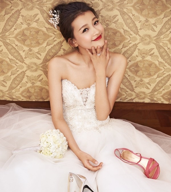 Những mỹ nhân Hoa ngữ 'không thể thiếu' chì kẻ lông mày