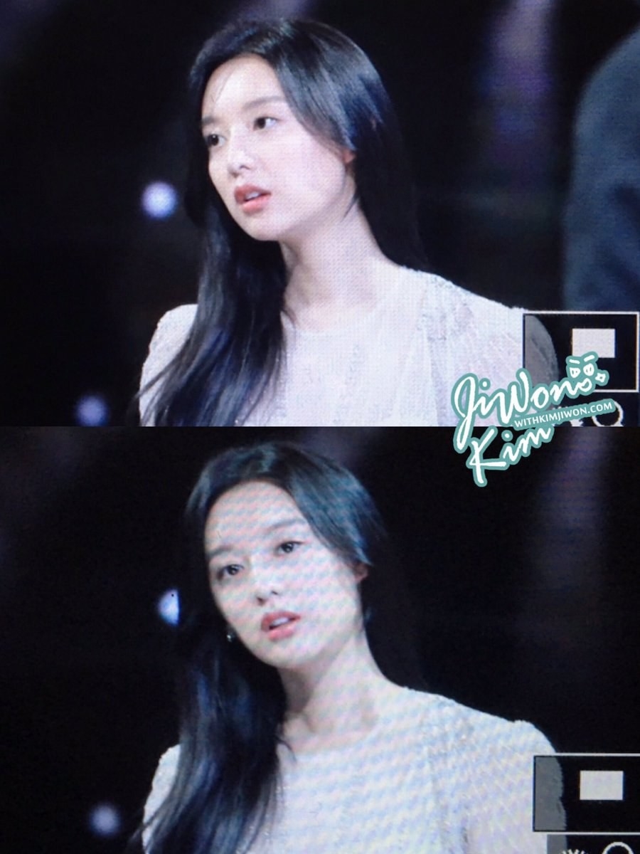 Nhan sắc đẹp vượt tiêu chuẩn “nữ thần” của Kim Ji Won