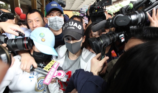 Trần Kiều Ân vẫn bị cư dân mạng chửi bới sau scandal say rượu lái xe