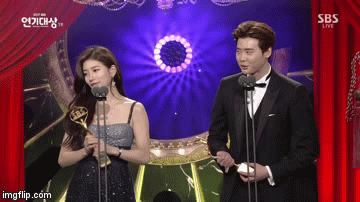 Lee Jong Suk thừa nhận thích Suzy từ lâu