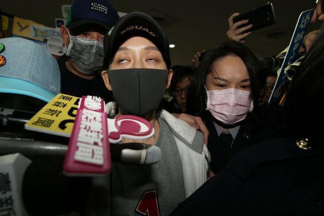 Trần Kiều Ân vẫn bị cư dân mạng chửi bới sau scandal say rượu lái xe