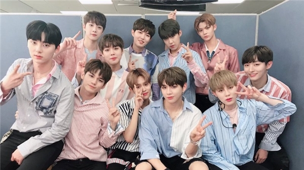 Wanna One có thể sẽ không tan rã năm 2018?