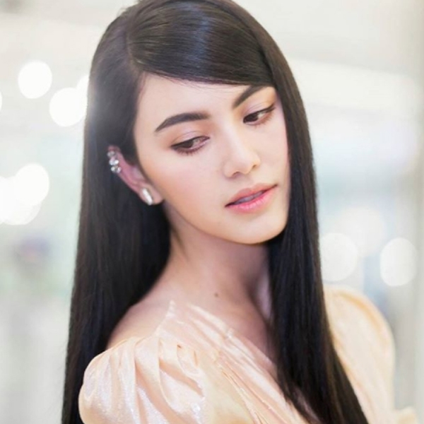 Top 10 sao Thái có lượng follow Instagram tăng mạnh nhất tháng 12/2017