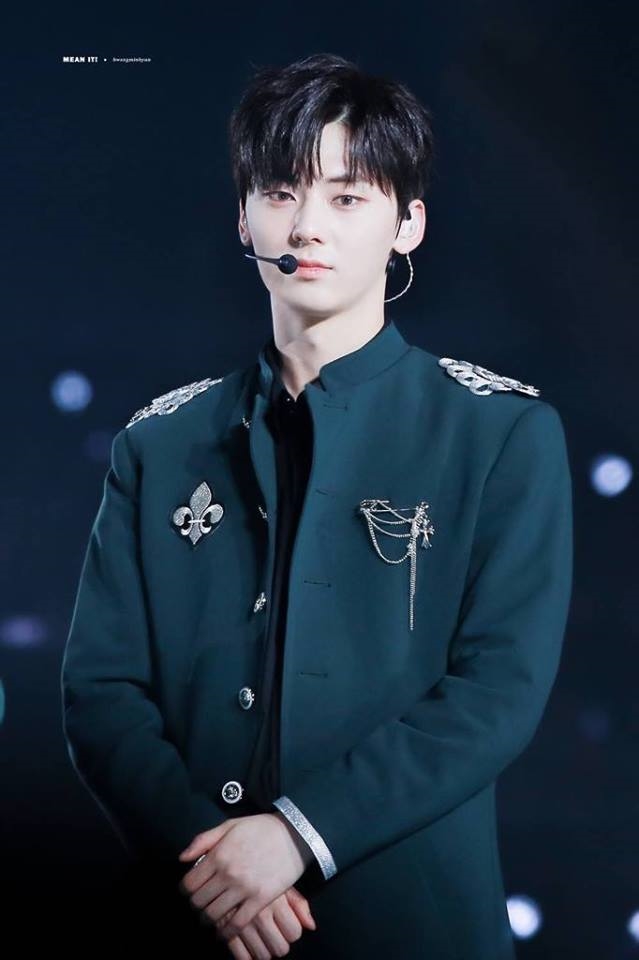 Wanna One có thể sẽ không tan rã năm 2018?