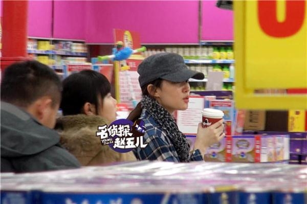Suzy và Lưu Diệc Phi cùng để lộ mặt mộc 100% ai đẹp hơn?