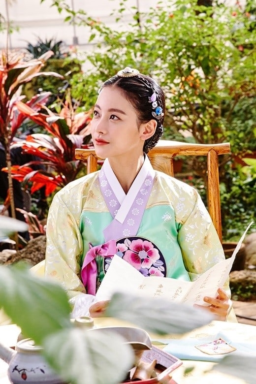 Hoa Du Ký cực hot bởi nàng Đường Tăng vô cùng xinh đẹp bốc lửa