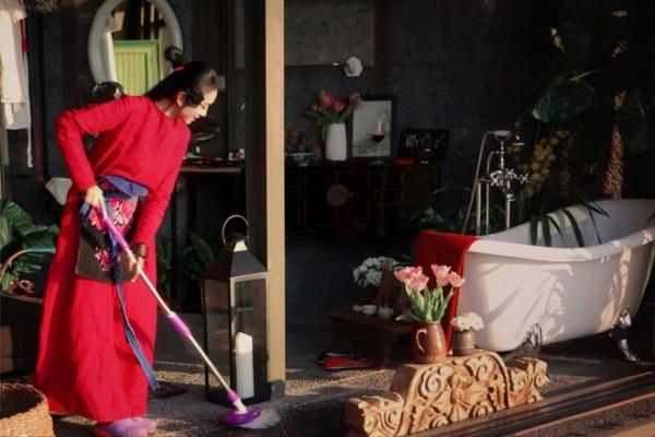Bên trong biệt phủ lộng lẫy của sao Hoa ngữ: Chẳng có gì, chỉ có giàu!