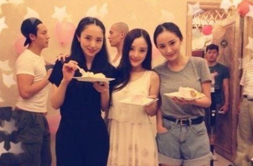 Quá trình theo đuổi Lý Tiểu Lộ của Giả Nãi Lượng