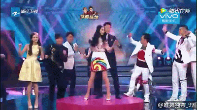 Khi sao Hoa ngữ nhảy nhót: Người hút mắt nóng bỏng, kẻ đáng yêu