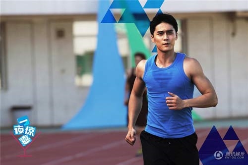 Bất ngờ tuổi học trò "dữ dội" của sao Hoa ngữ qua lời kể bạn cùng lớp
