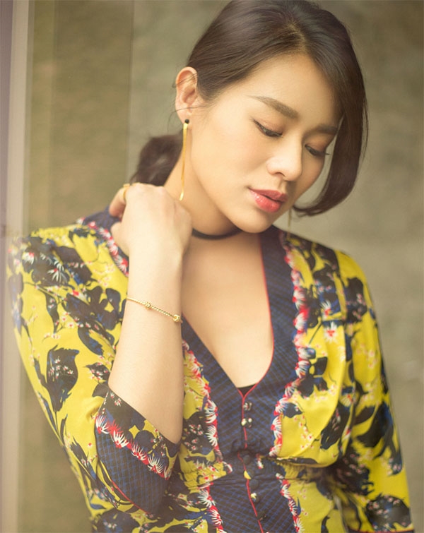 Hồ Hạnh Nhi khiến cư dân mạng tan chảy vì khoe ảnh con trai