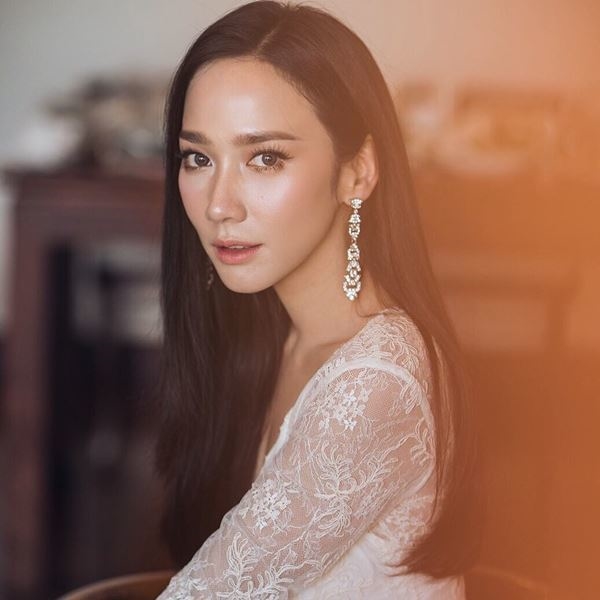 Tiết lộ cát-xê Top 10 ngôi sao đắt giá nhất xứ sở chùa Vàng hiện nay