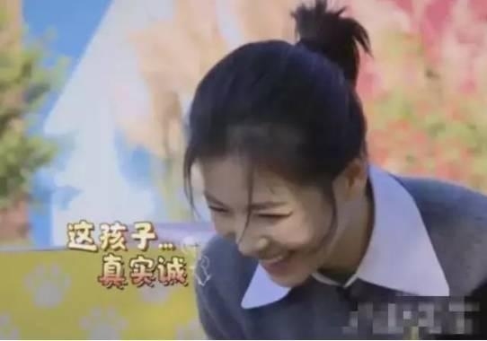 Phì cười với phản ứng của dàn mỹ nhân Hoa ngữ khi bị goi là 'dì'
