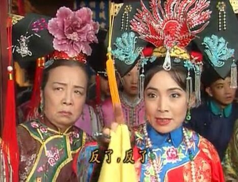 Cặp bài trùng Hoàng hậu - Dung mama của Hoàn Châu Cách Cách tái hợp