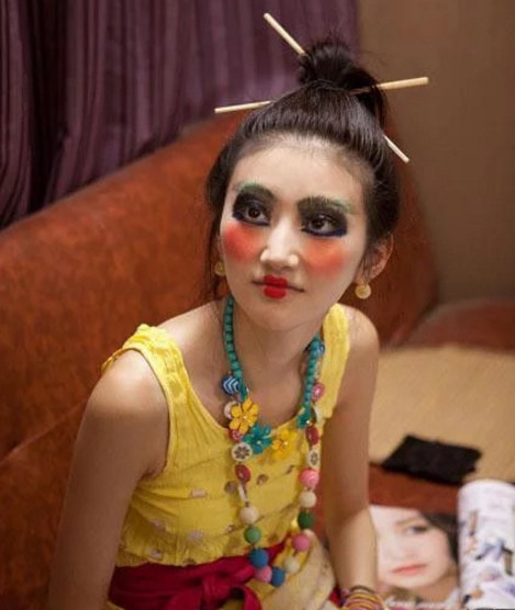 Phì cười vì những lần làm lố 'xấu ma quỷ hờn' của dàn mỹ nhân Hoa ngữ