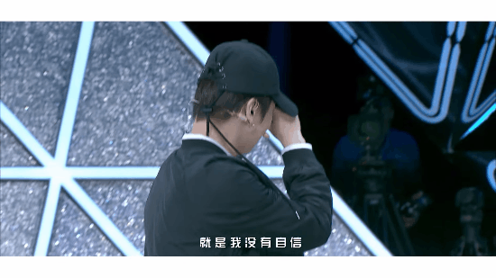 Trương Nghệ Hưng lại cực tình cảm khi dắt học trò tham gia gameshow