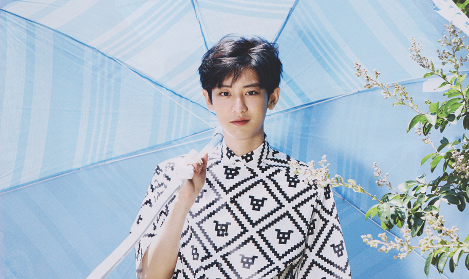 Fan "đào mộ" khoảnh khắc cười ra nước mắt của Chanyeol