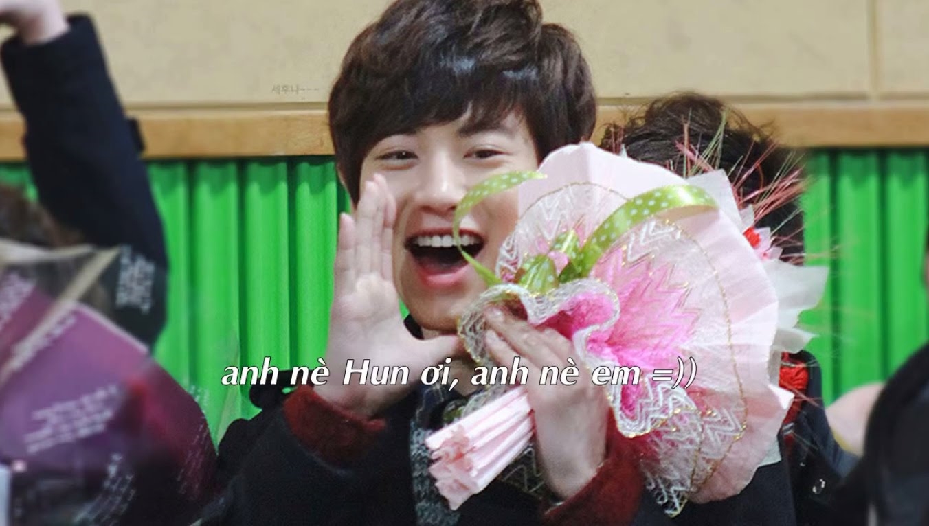 Fan "đào mộ" khoảnh khắc cười ra nước mắt của Chanyeol