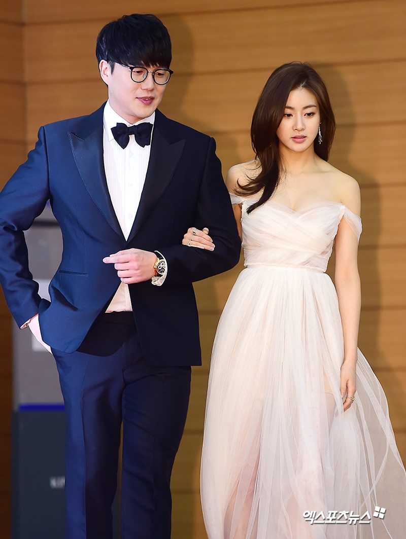 Kang So Ra nổi bật thu hút mọi ánh nhìn trên thảm đỏ Golden Disc Award