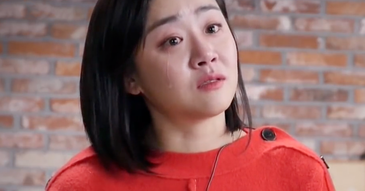 Moon Geun Young tâm sự về áp lực từ những lời phán xét của người lạ