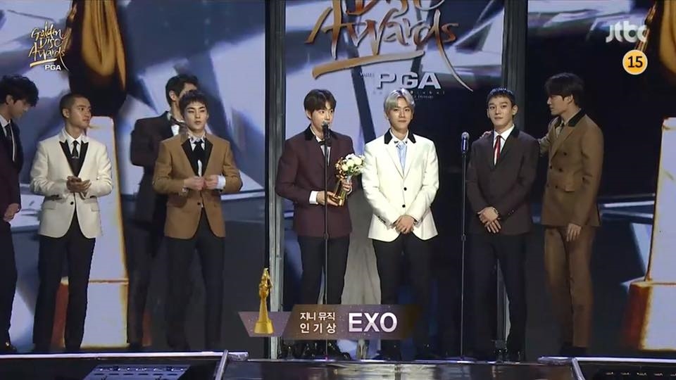 Hành động đáng yêu của anh chàng Baekhyun tại GDA