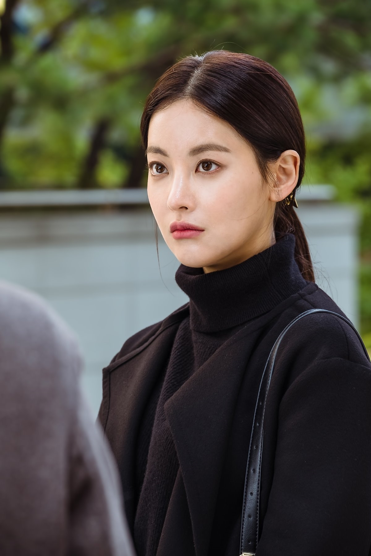 Oh Yeon Seo khoe vẻ đẹp đa dạng, quyến rũ qua loạt ảnh mới