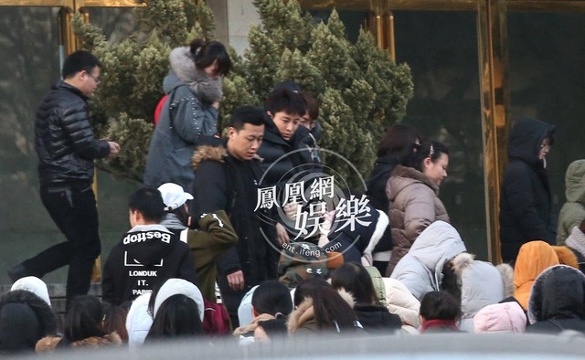 Fan vui mừng vì lần đầu tiên Giả Nãi Lượng nở nụ cười sau scandal