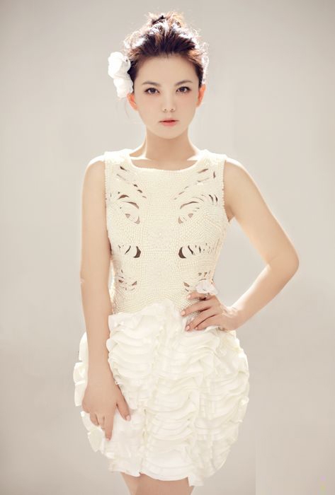 Mỹ nhân Hoa Ngữ "khai gian" chiều cao