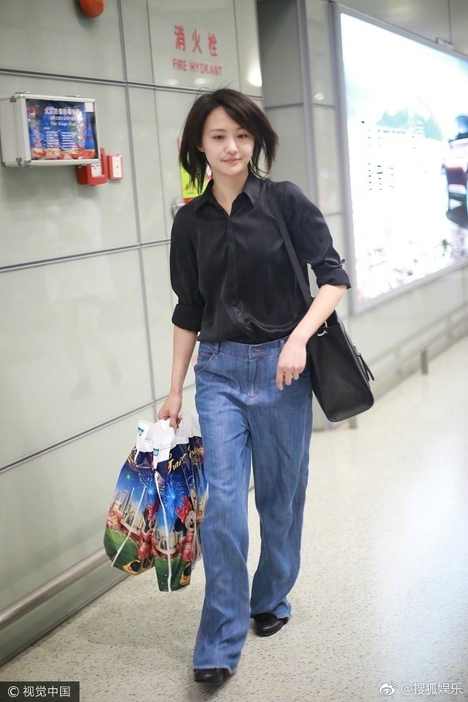 Stylist lên tiếng dập tắt tin đồn hẹn hò của Dương Dương và Thiên Ái