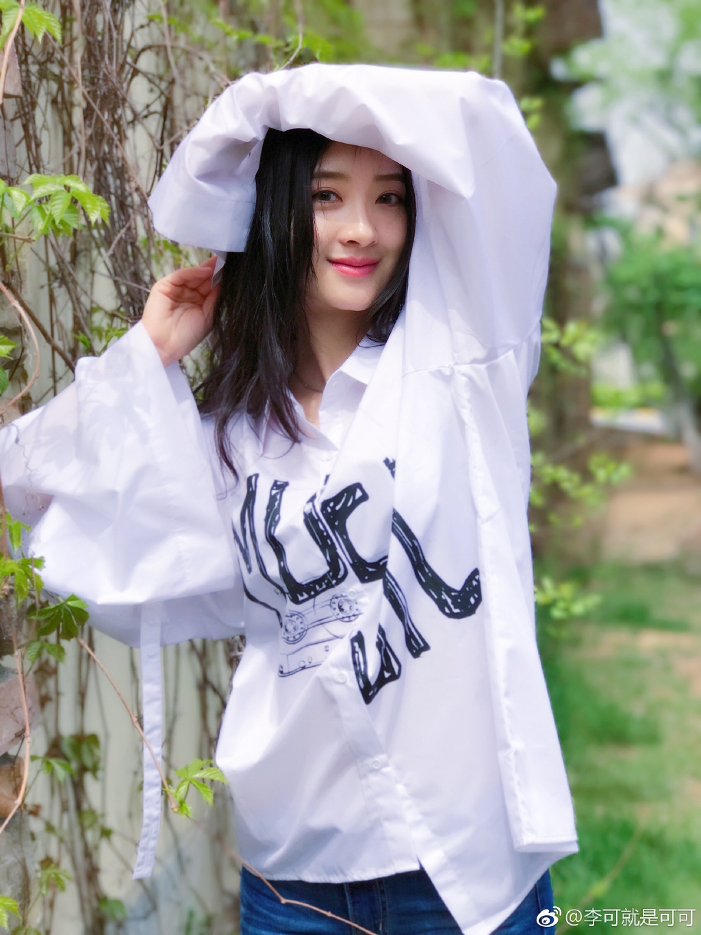 Thế thân của Triệu Lệ Dĩnh năm nào nay đã chính thức thành diễn viên