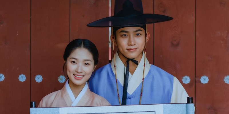 Secret Royal Inspector and Joy: Ok Taecyeon là thanh tra của hoàng gia