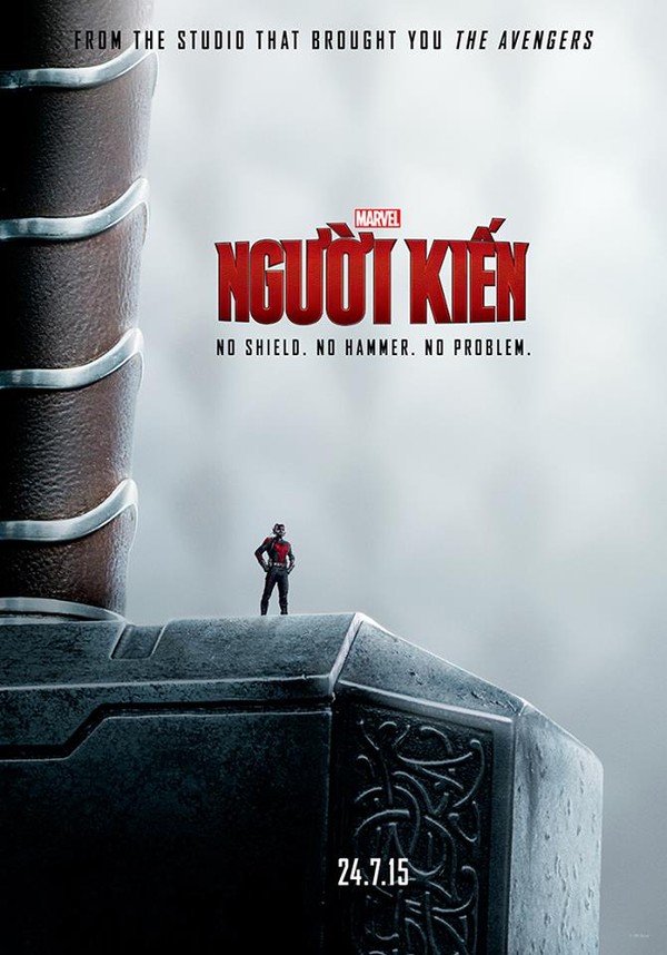 Ant-Man tạo dáng cực ngầu trên vai của Iron Man trong loạt poster mới