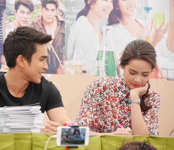 Yaya chia sẻ quan hệ bạn bè thân thiết với Nadech sau 8 năm quen biết