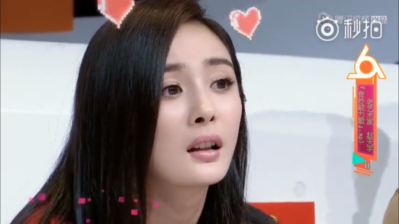 Tổng hợp những biểu cảm ngơ ngác đến đáng yêu của sao Hoa ngữ