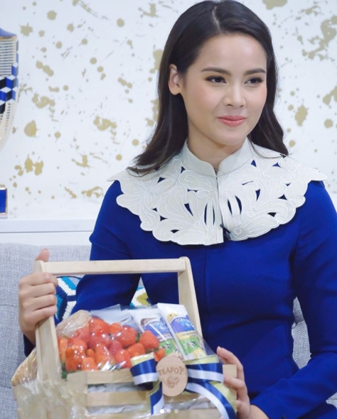 Yaya chia sẻ quan hệ bạn bè thân thiết với Nadech sau 8 năm quen biết