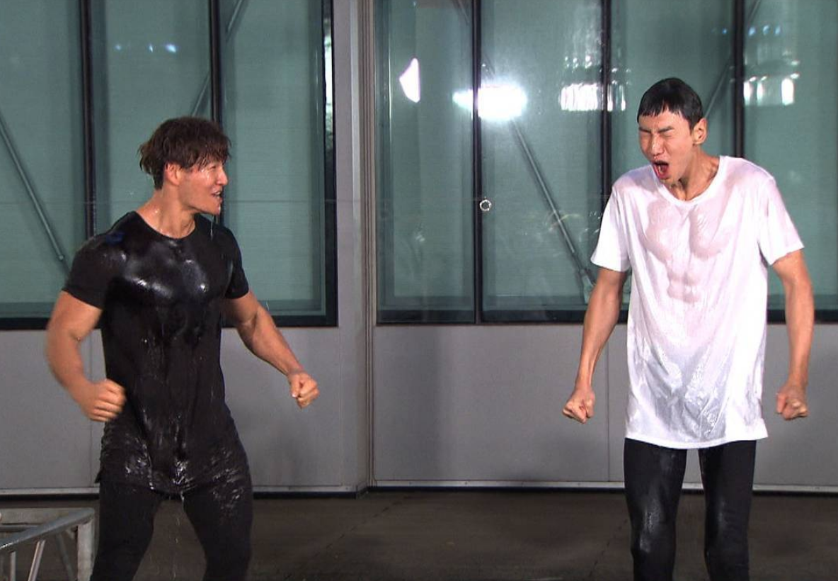 Không phải trên phim, 'cảnh nóng' của Lee Kwang Soo là ở Running Man