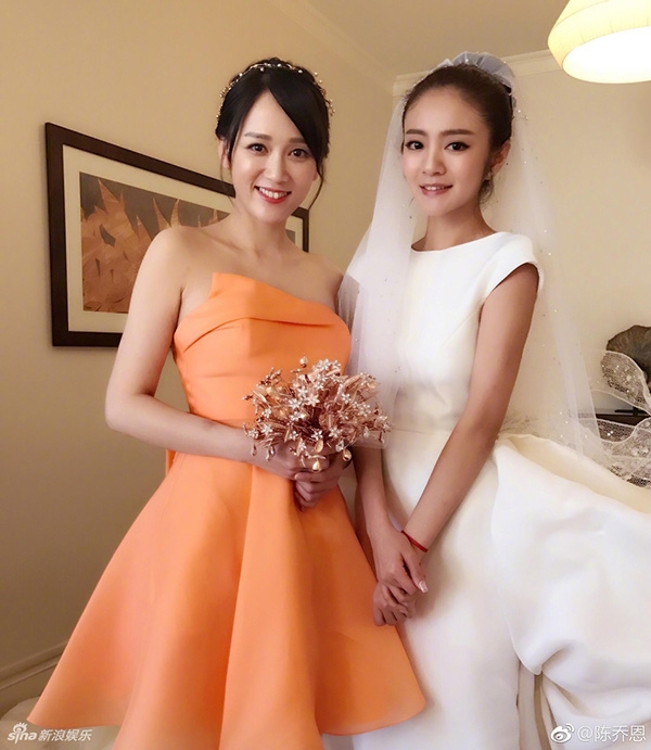 Trần Kiều Ân lại bị tố đỏng đảnh nói tục khi làm phù dâu