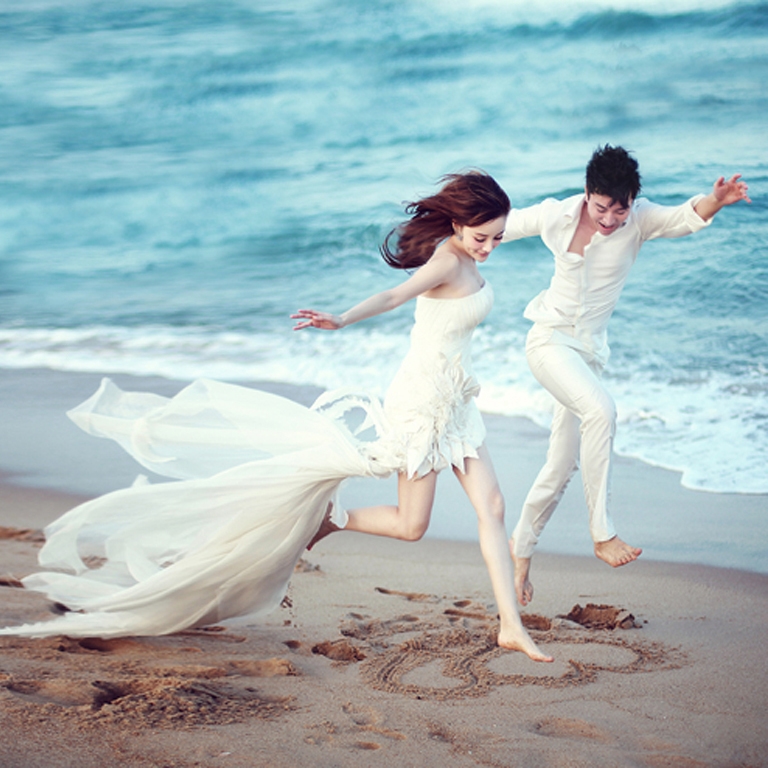 Những màn cầu hôn lãng mạn như ngôn tình trên sóng truyền hình