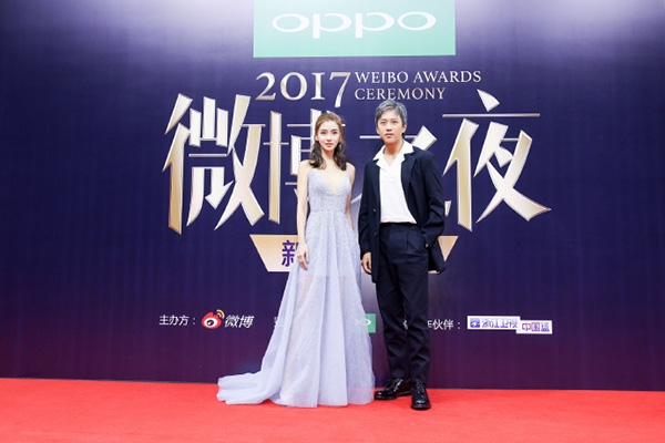 Huỳnh Hiểu Minh bất ngờ chê AngelaBaby diễn kém