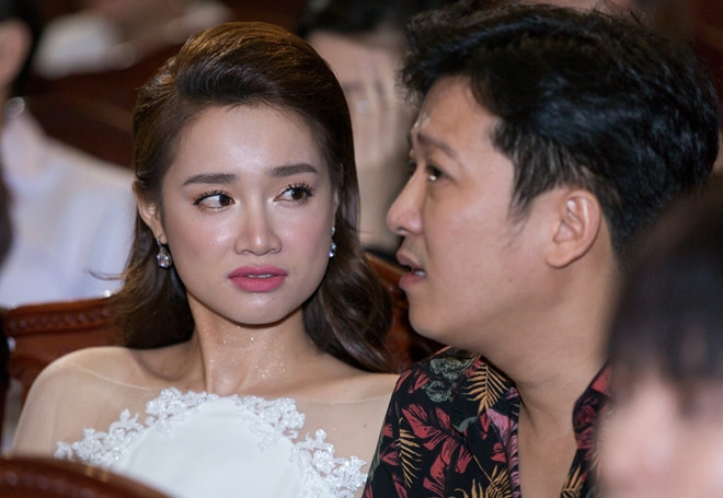 Trường Giang cầu hôn, gây sốt nhiều mà gây cười cũng không ít