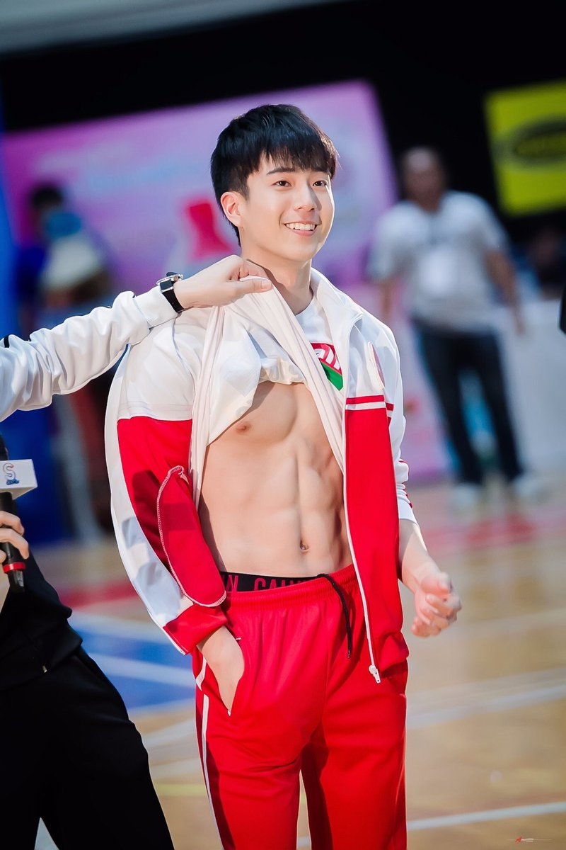 Bộ ba nam thần Thái Lan: Đã đẹp còn chơi với nhau khiến fan "ôm tim"