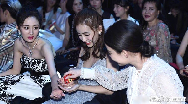 Dương Mịch, AngelaBaby, Lưu Thi Thi, Nghê Ni cùng khoe sắc