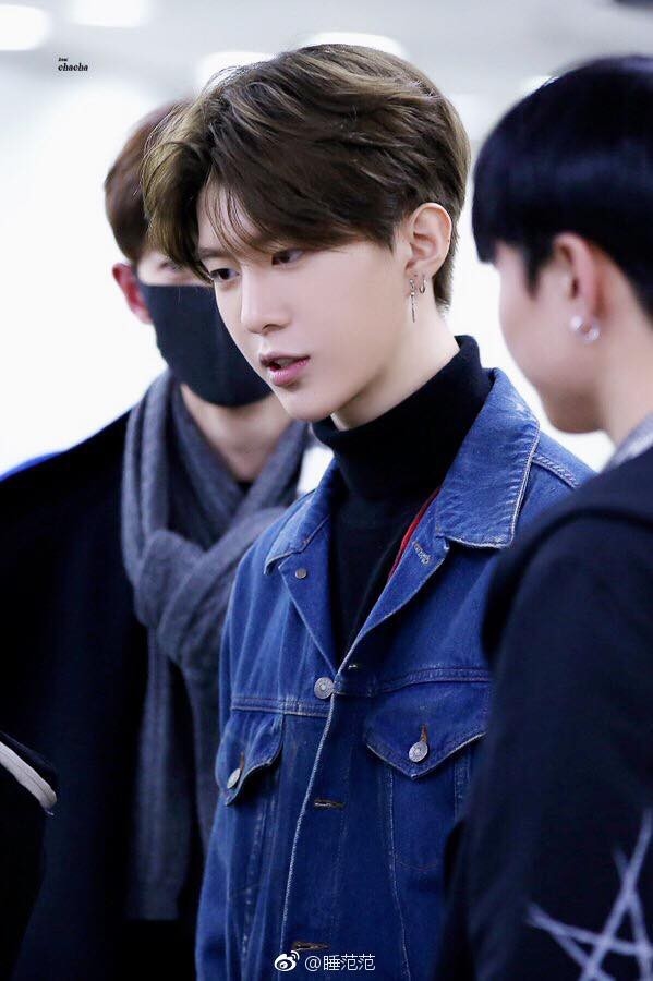 Phạm Thừa Thừa bật khóc trong hậu trường Idol Producer