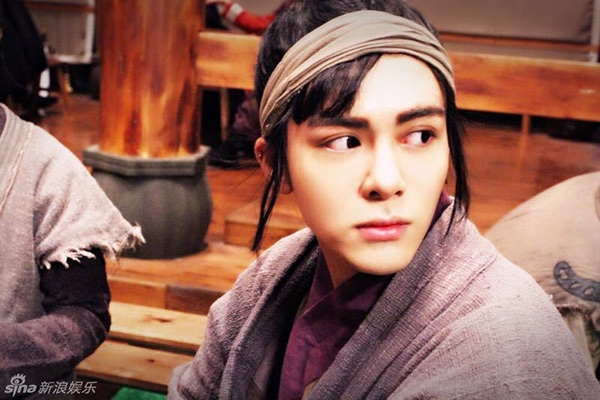 Fan Kim Dung khóc thét vì Trương Vô Kỵ của Tân Ỷ Thiên Đồ Long Ký