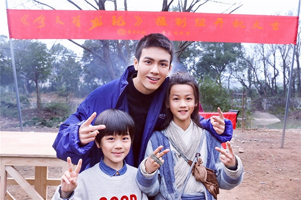 Fan Kim Dung khóc thét vì Trương Vô Kỵ của Tân Ỷ Thiên Đồ Long Ký