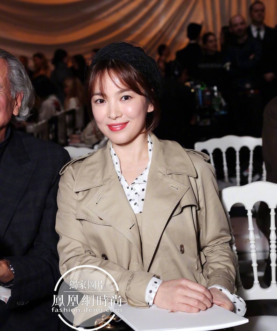 Song Hye Kyo khoe nhan sắc ngọt ngào tại kinh đô thời trang